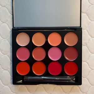 Ish Lip Statement Palette